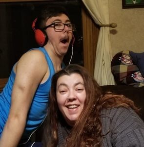 Meet your Posher, Alisa lee